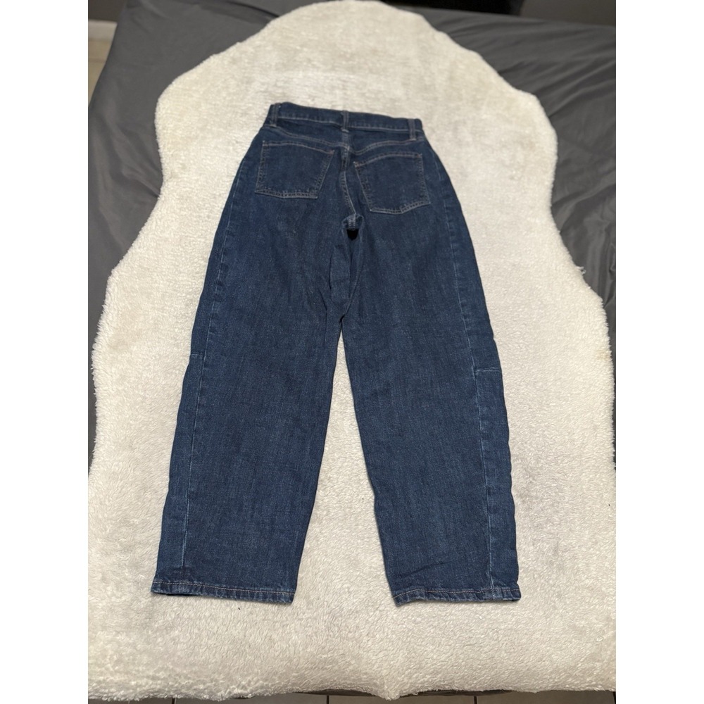Old Navy Women's High Rise Barrel Leg Denim Blue Jeans Size 2 Pants - Picture 2 of 8